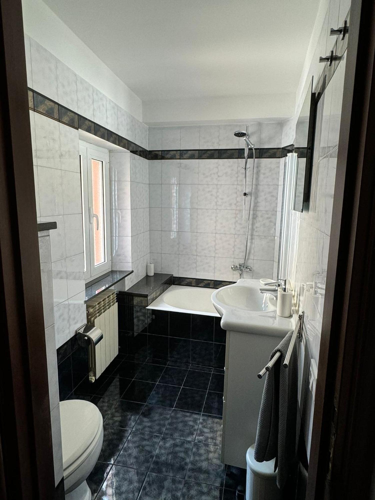 Apartamento The First Colombo Brignole XX Settembre Génova Exterior foto